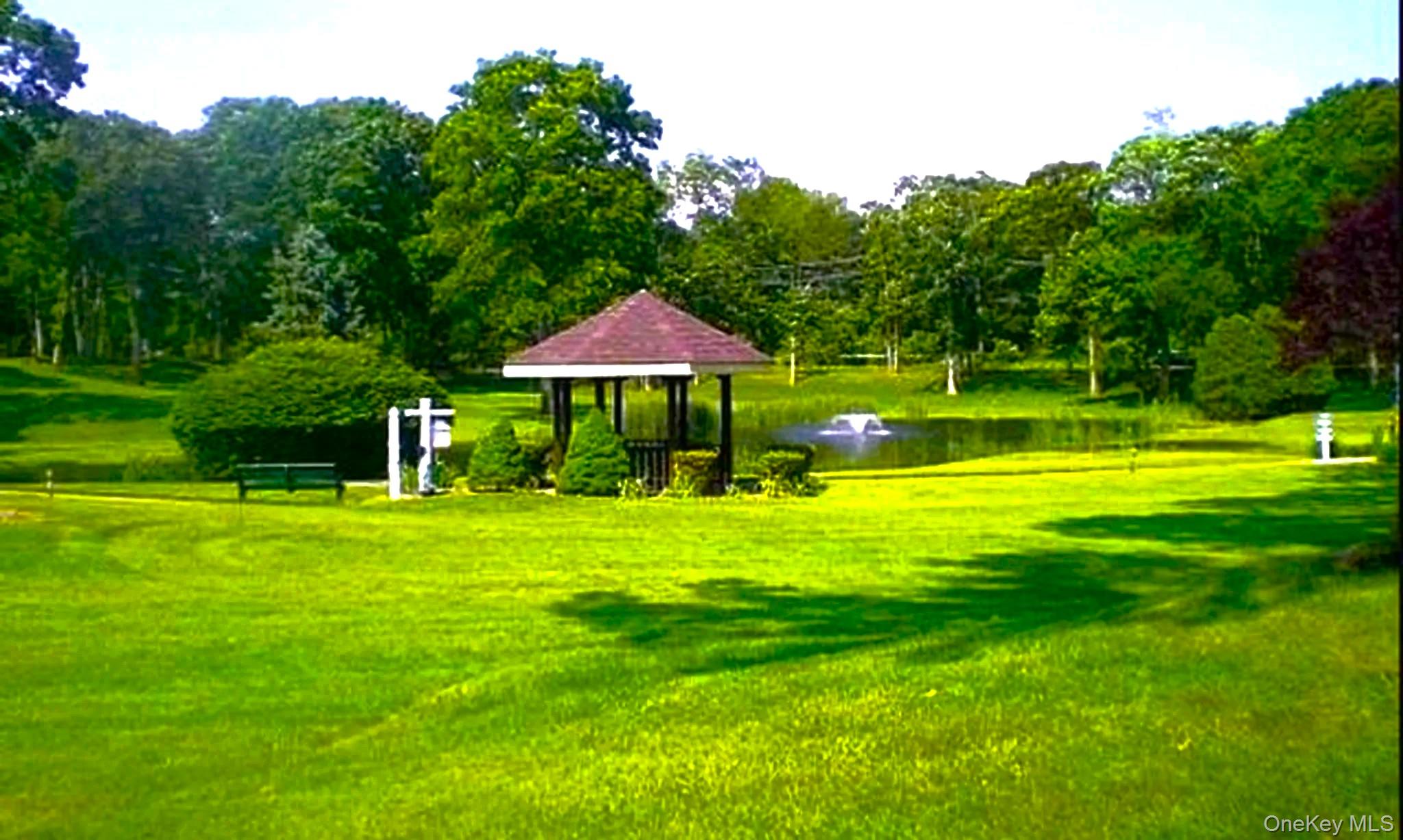 #14 photo, 418 Weymouth Court, Ridge , NY 11961