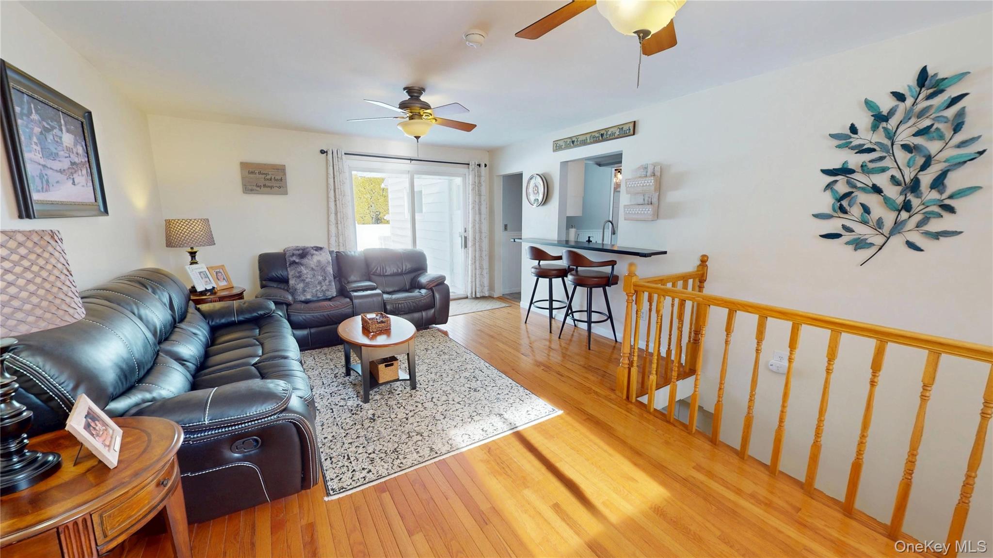 #11 photo, 214 Avenue A, Саффолк ‖ Ronkonkoma , NY 11779