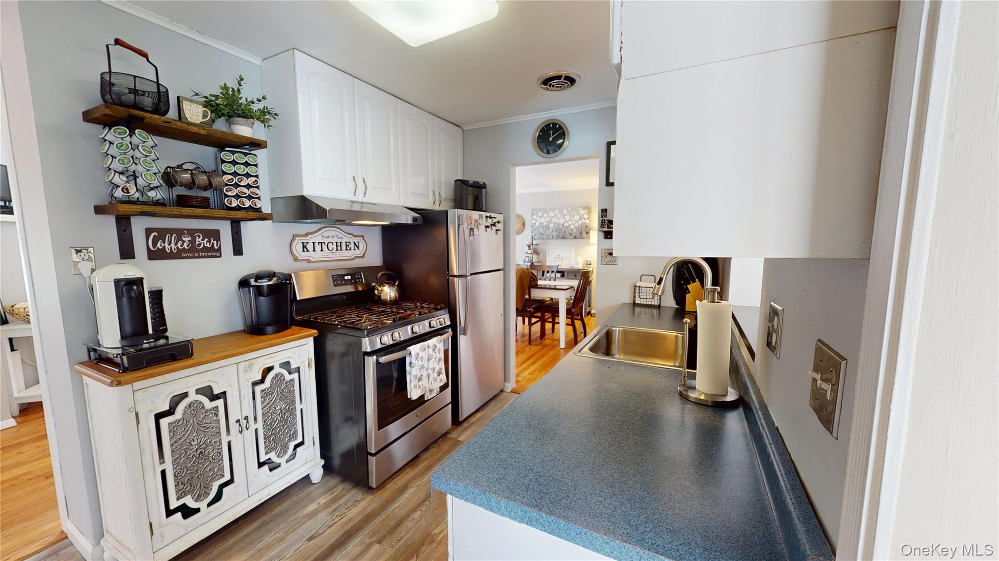 #7 photo, 214 Avenue A, Саффолк ‖ Ronkonkoma , NY 11779