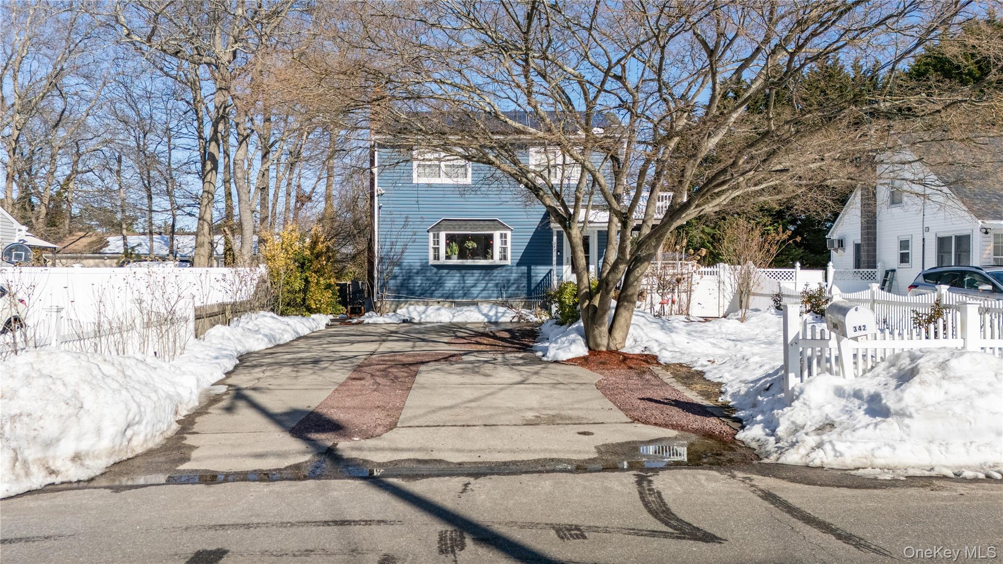 #2 photo, 342 Revilo Avenue, Shirley , NY 11967