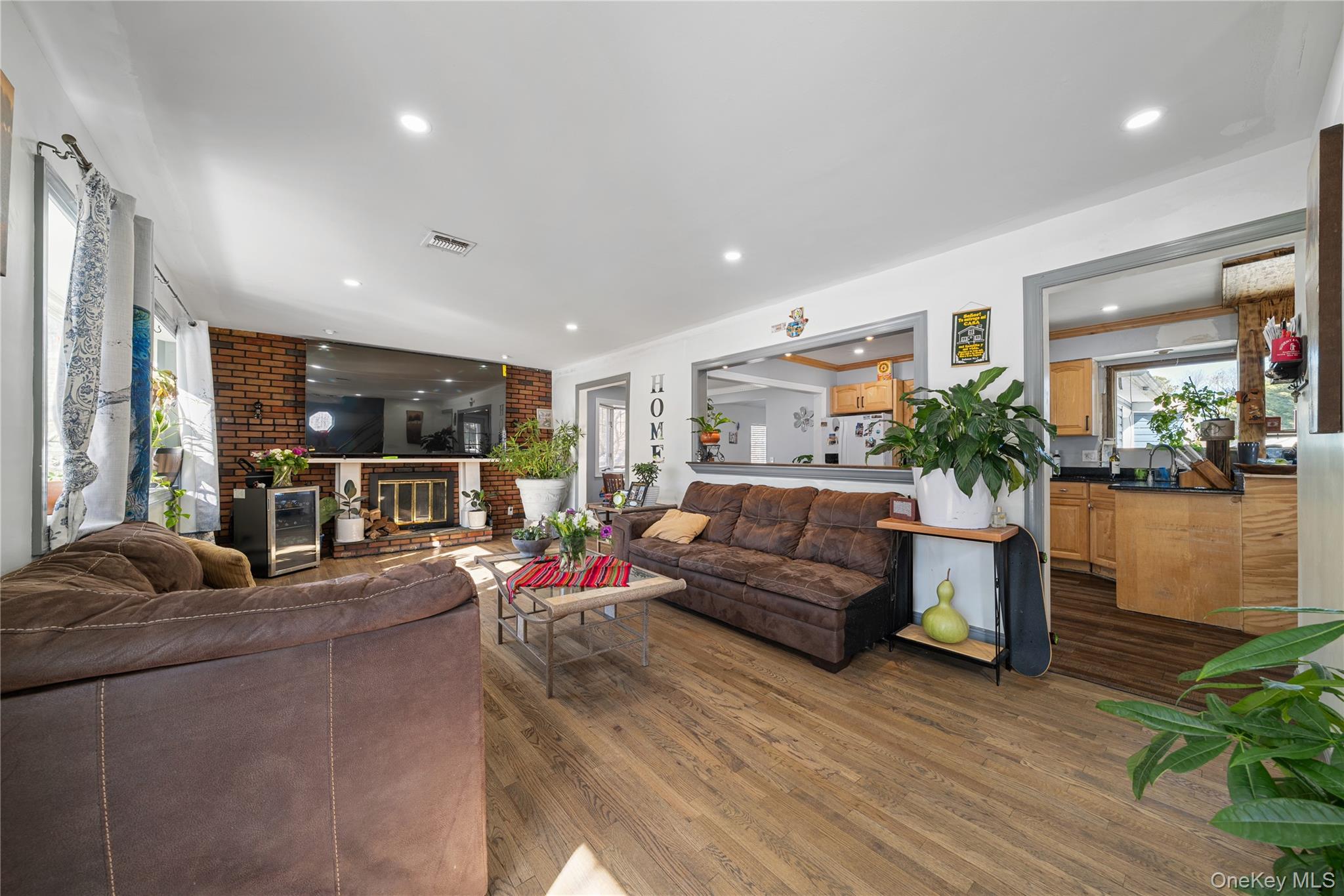 #6 photo, 342 Revilo Avenue, Shirley , NY 11967