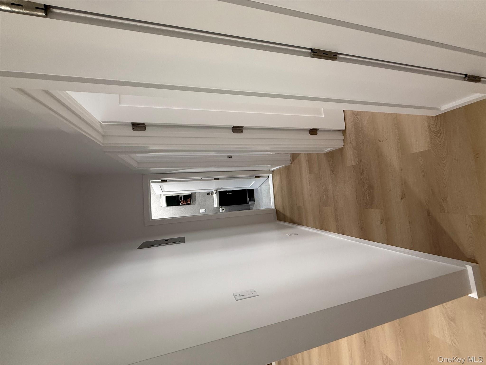 #5 photo, 74-45 62nd Street, Glendale , NY 11385