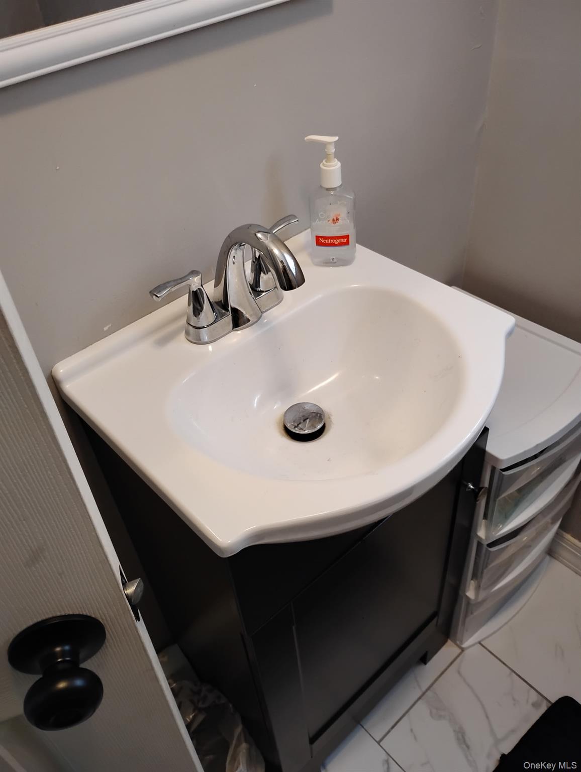 #8 photo, 60 Bay Avenue, Саффолк ‖ Patchogue , NY 11772