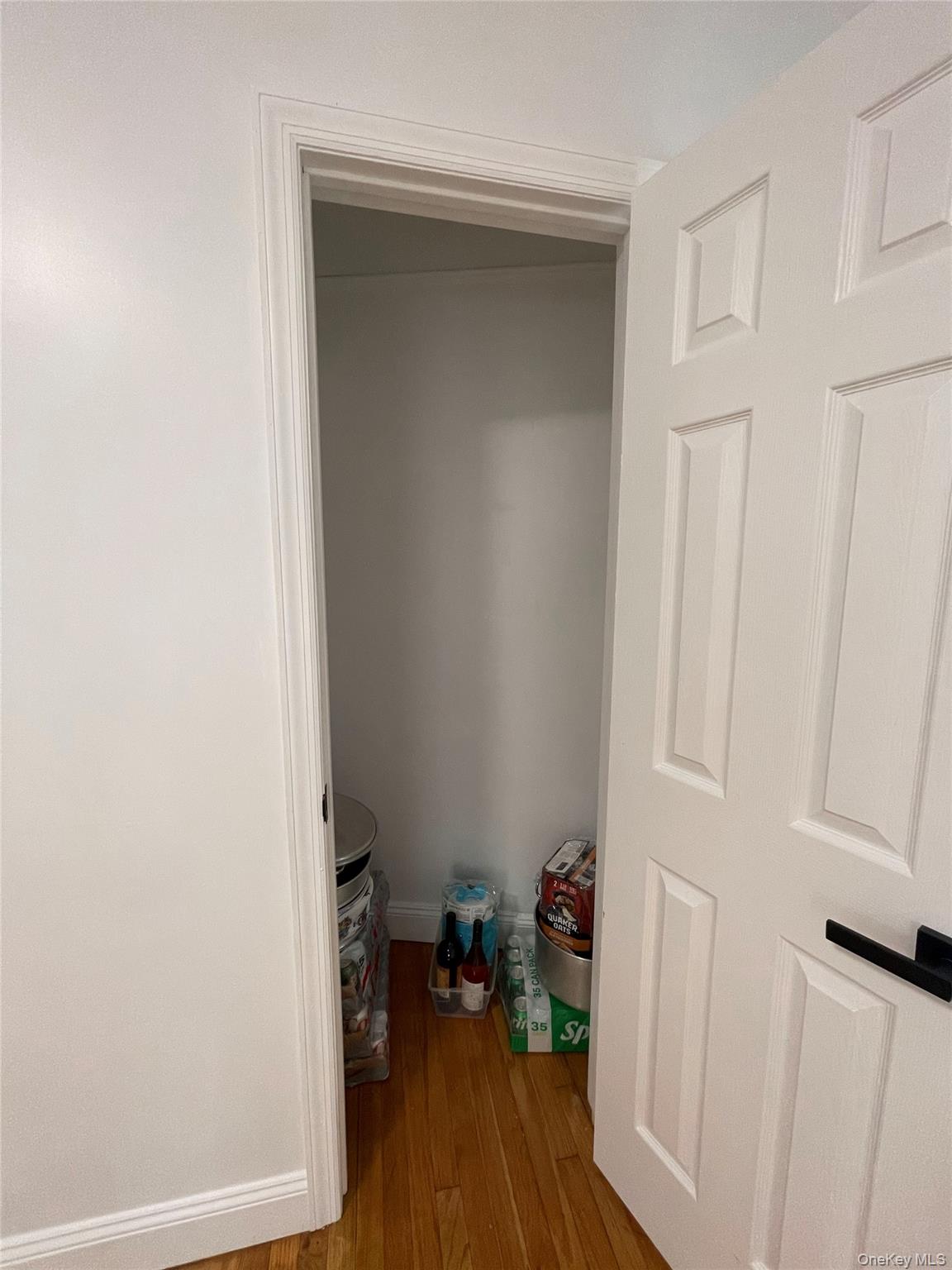 #14 photo, 6811 Alderton Street, 뉴욕퀸즈 Rego Park , NY 11374