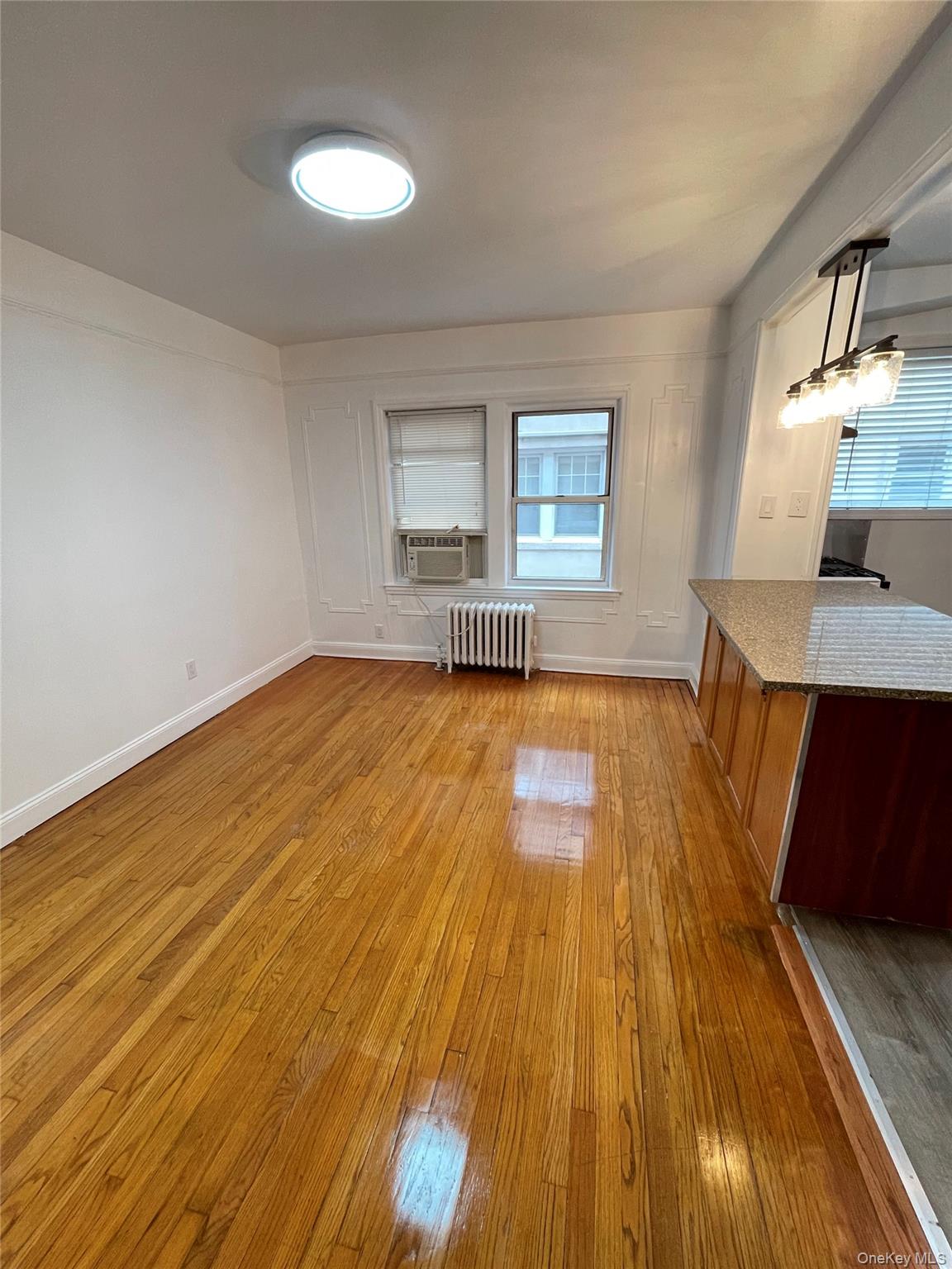 #9 photo, 6811 Alderton Street, 뉴욕퀸즈 Rego Park , NY 11374