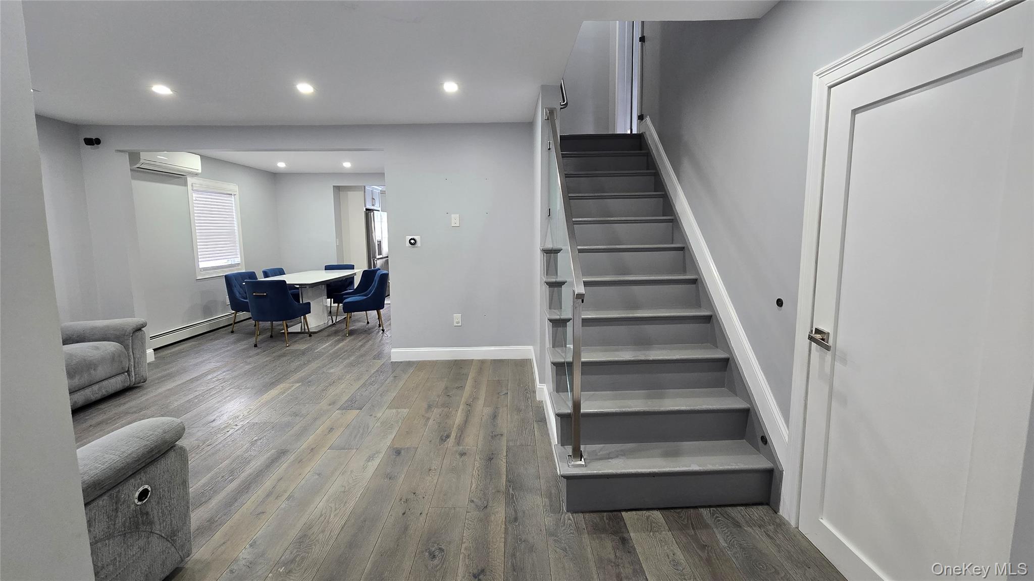 #3 photo, 80-06 209th Street, Hollis Hills , NY 11427