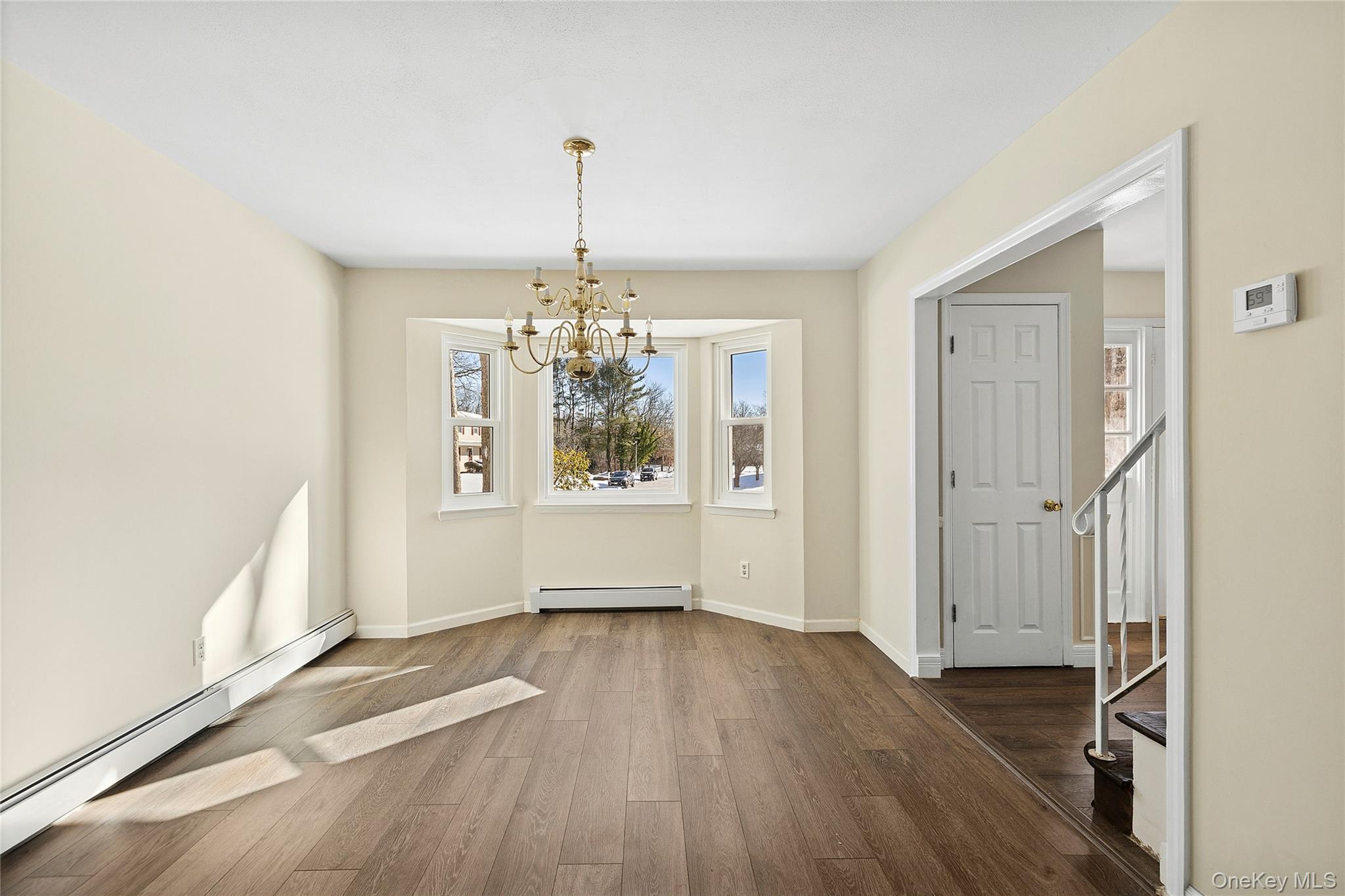 #6 photo, 17 Montclair Street, Саффолк ‖ Port Jefferson Station , NY 11776