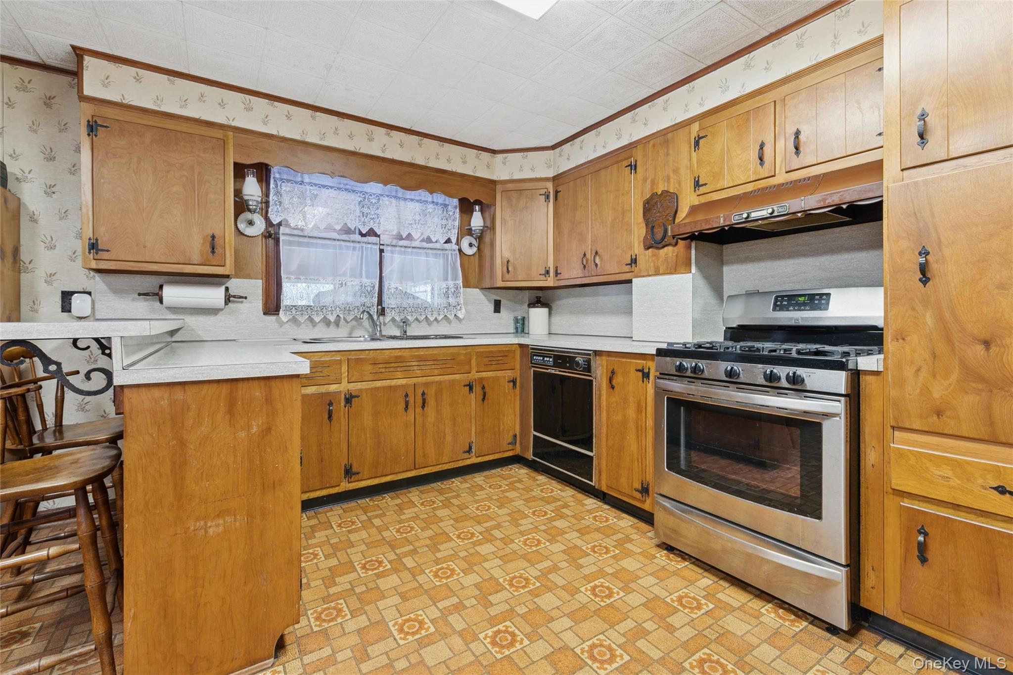 #10 photo, 6 Oak Street, Саффолк ‖ Saint James , NY 11780