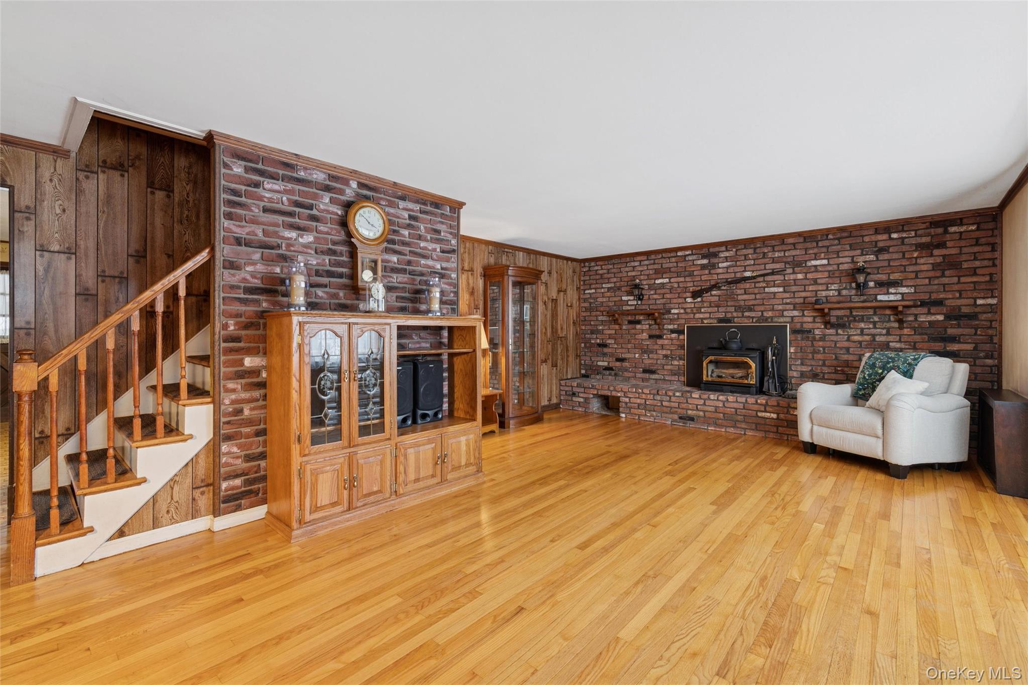 #2 photo, 6 Oak Street, Саффолк ‖ Saint James , NY 11780