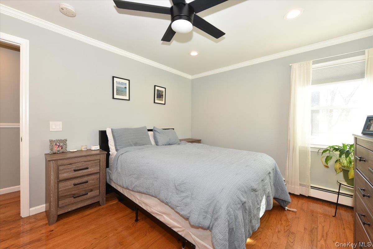 #12 photo, 151 Norwood Avenue, Нассау ‖ Malverne , NY 11565