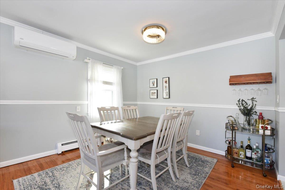 #7 photo, 151 Norwood Avenue, Нассау ‖ Malverne , NY 11565