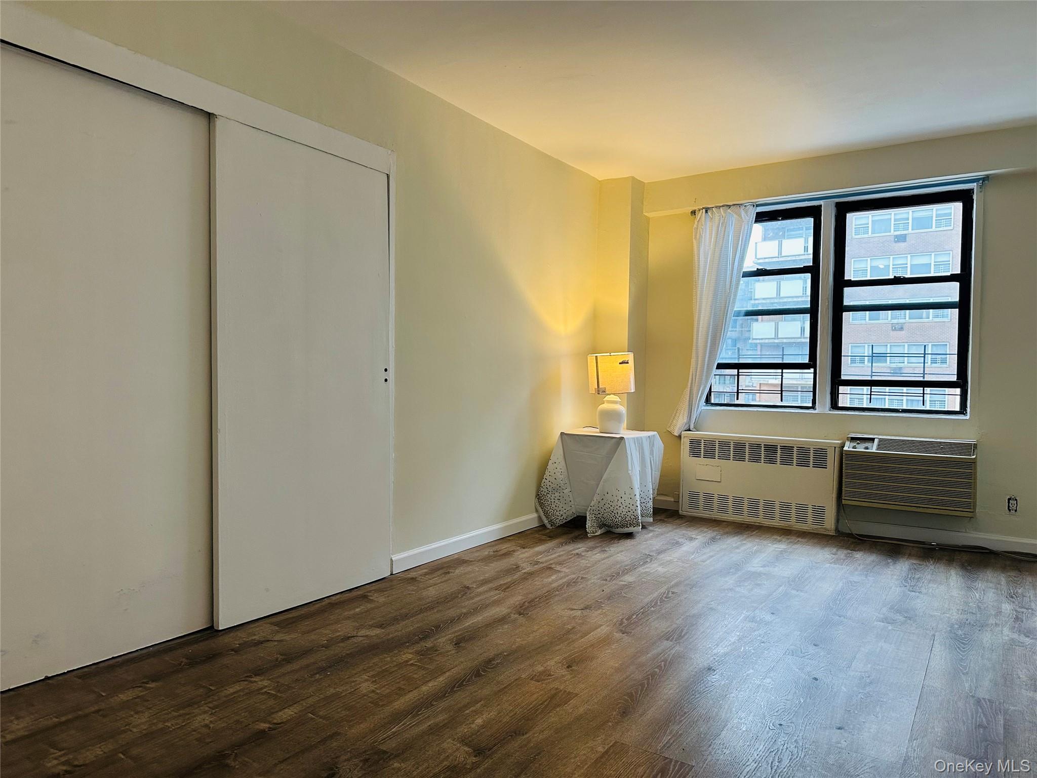 #7 photo, 42-55 Colden Street, 法拉盛 Flushing , NY 11355