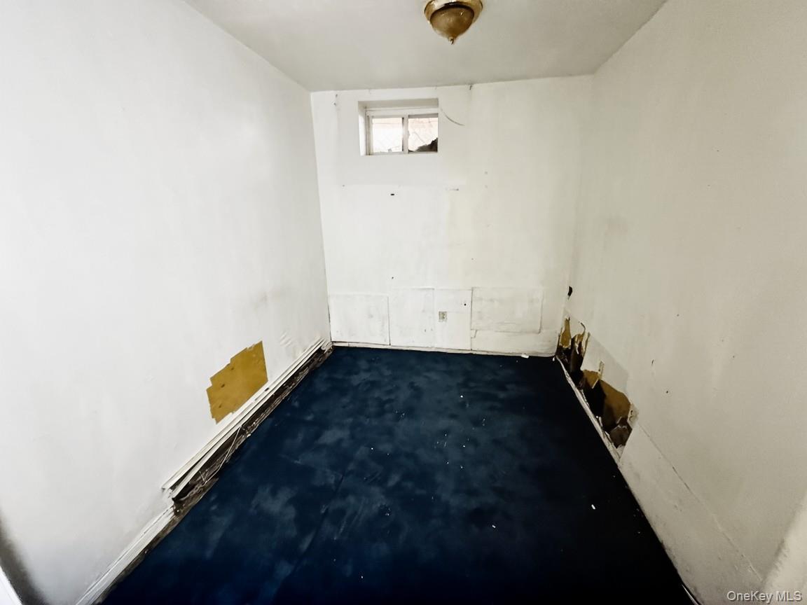 #15 photo, 108 Suffolk Avenue, מחוז סאפוק Brentwood , NY 11717