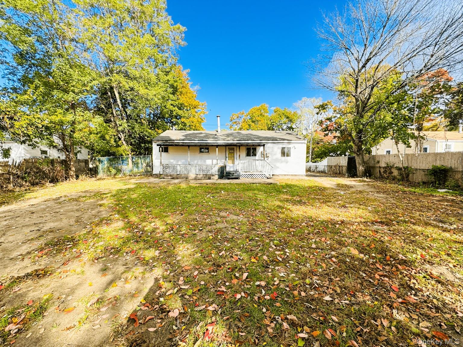 #19 photo, 108 Suffolk Avenue, מחוז סאפוק Brentwood , NY 11717