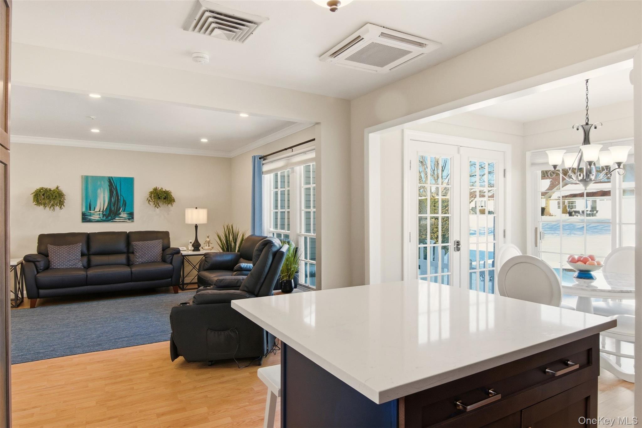 #12 photo, 27 Hearthside Drive, Mount Sinai , NY 11766