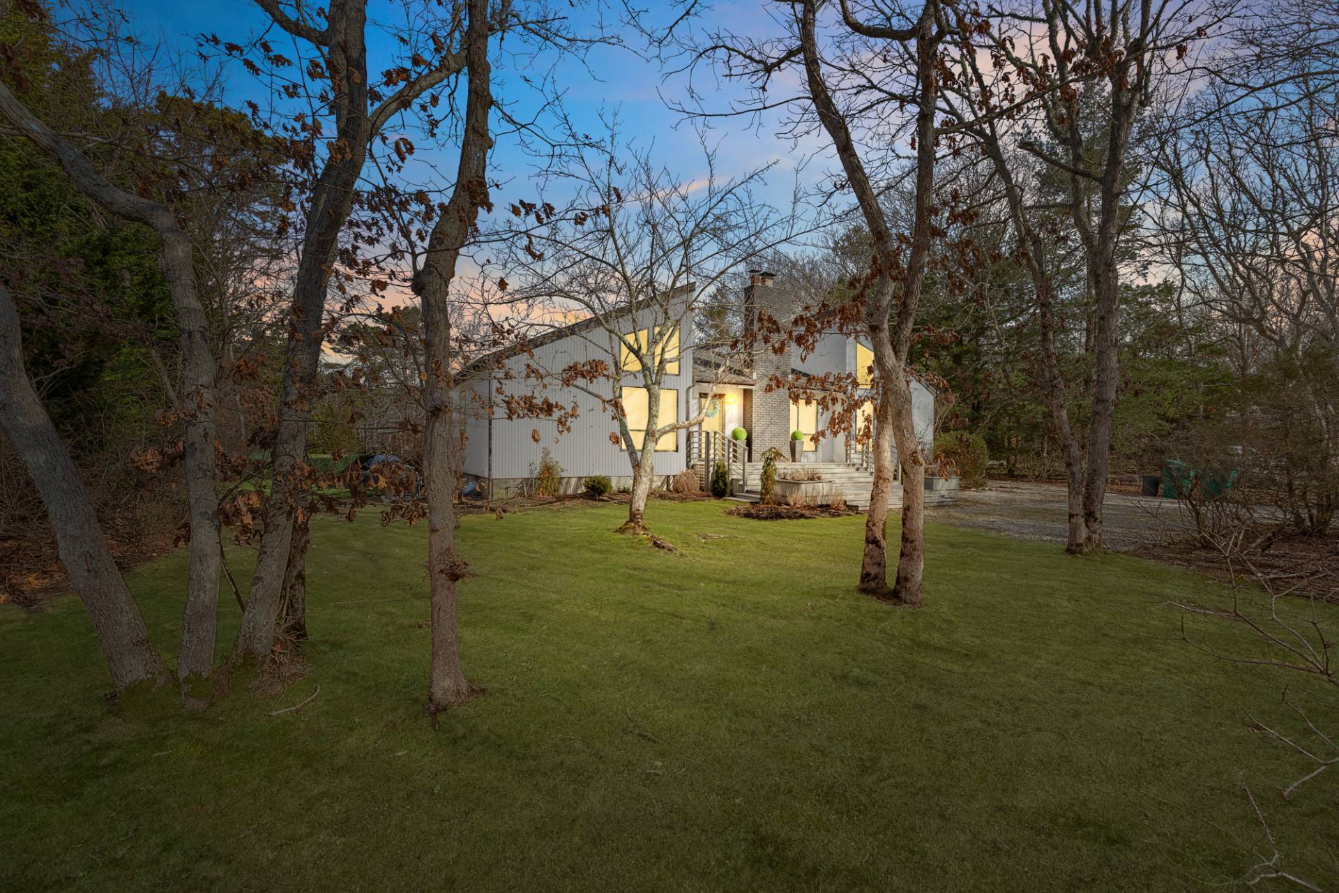 #37 photo, 29 BLUE JAY WAY, East Hampton , NY 11937