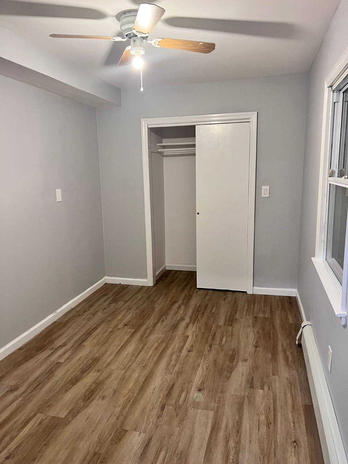 #7 photo, ** Sycamore Ln, Нассау ‖ Levittown , NY 11756