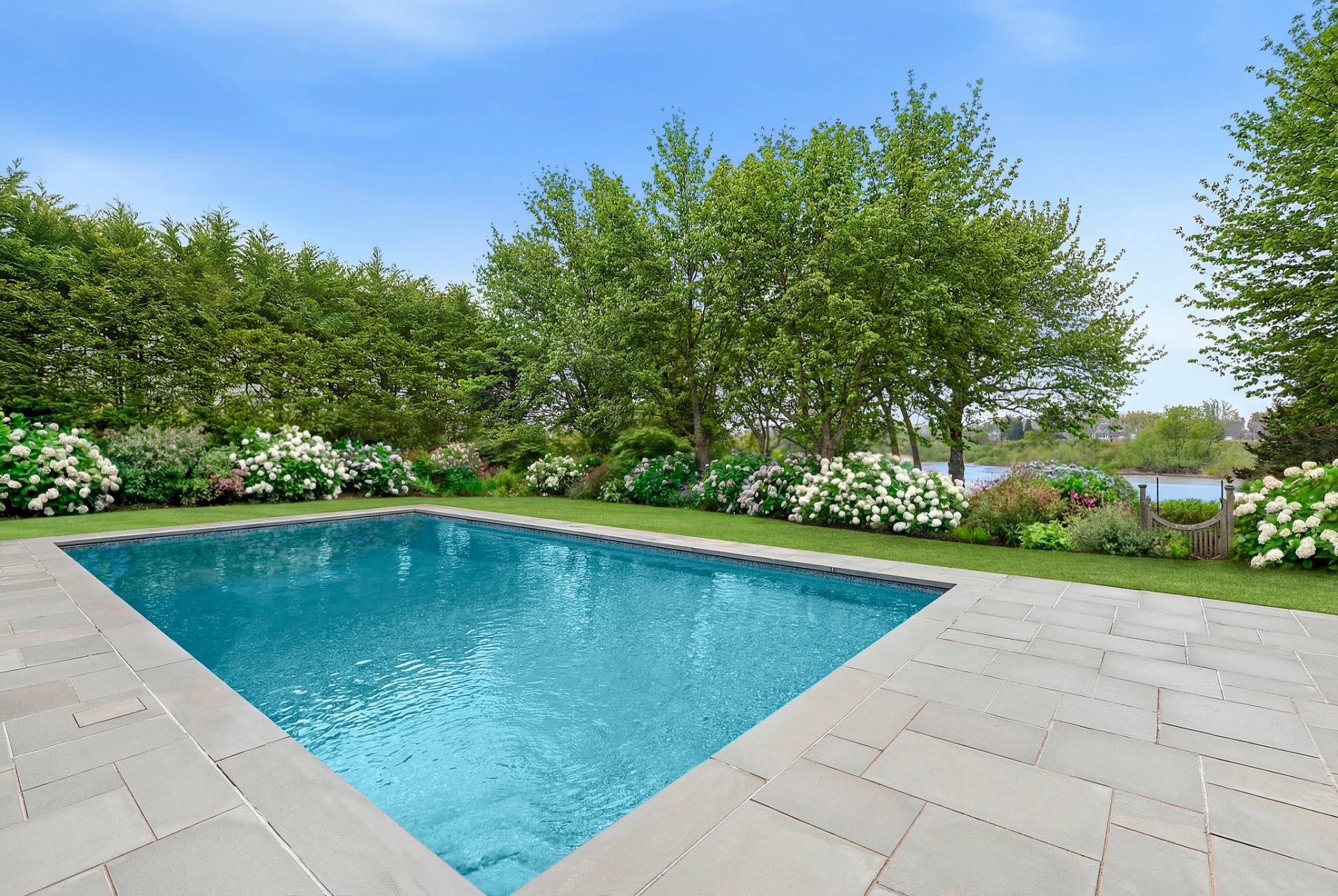 #38 photo, 7 Kellis Way, सफ़ोक काउंटी Bridgehampton , NY 11932