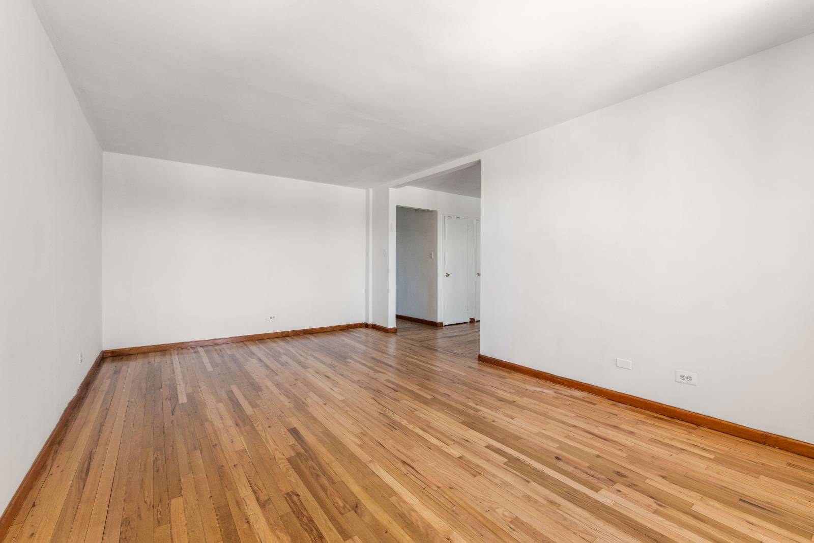 #5 photo, 2525 Nostrand Ave, #5S, 布鲁克林 Flatlands , NY 11210
