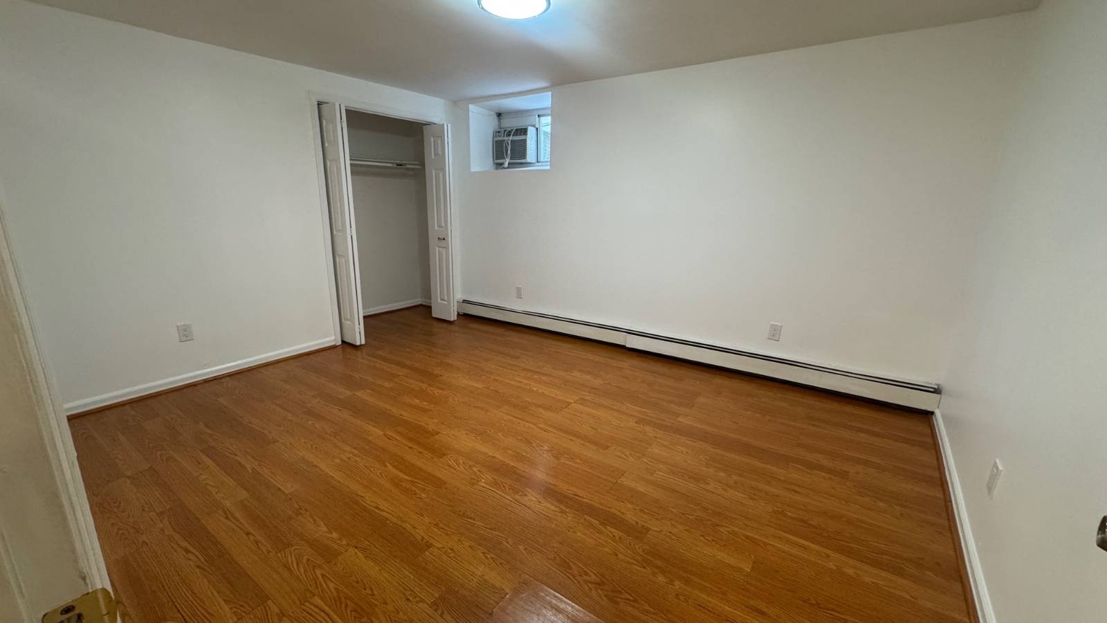 #8 photo, 101 Sterling Ave, #1, Yonkers , NY 10704