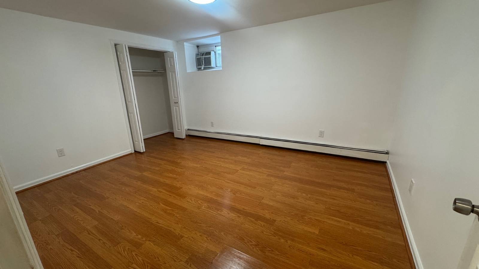 #9 photo, 101 Sterling Ave, #1, Yonkers , NY 10704