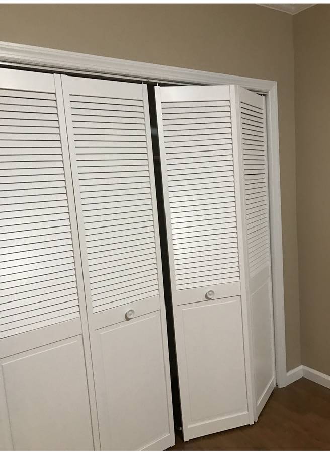 #6 photo, 45th Street & 28th Ave, Queens , NY 11103