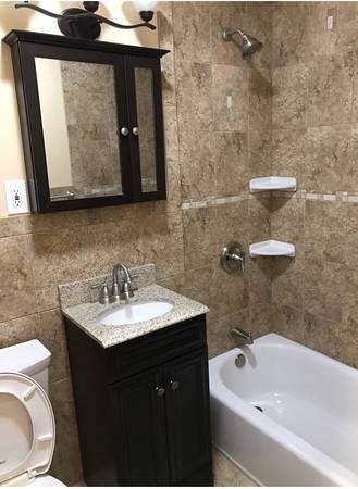 #7 photo, 45th Street & 28th Ave, Queens , NY 11103