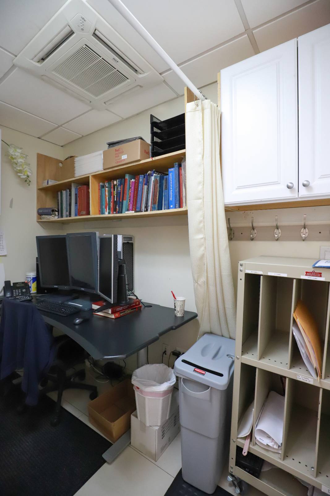 #17 photo, 116-14 Myrtle Ave, קווינס Richmond Hill , NY 11418