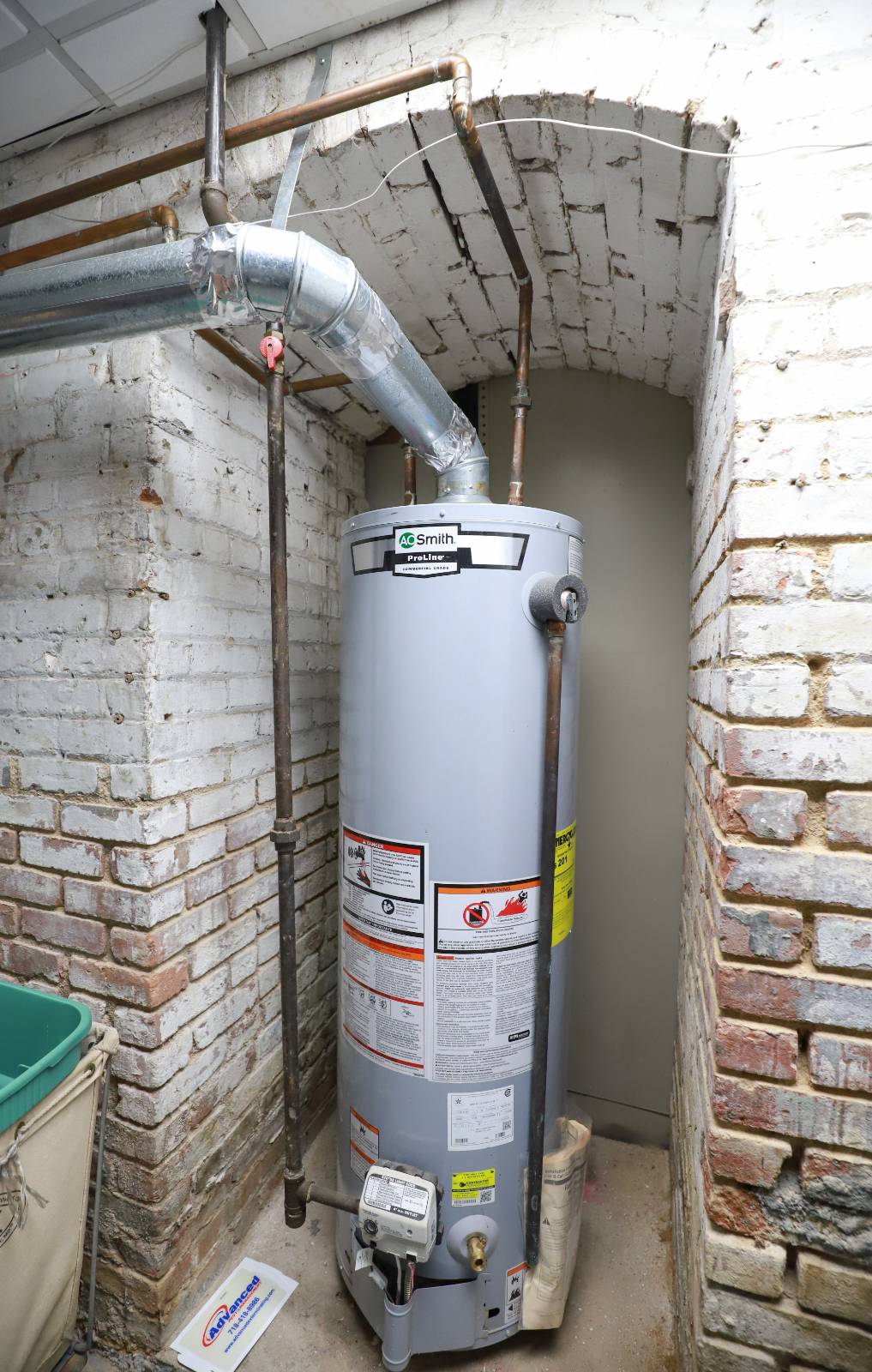 #21 photo, 116-14 Myrtle Ave, קווינס Richmond Hill , NY 11418