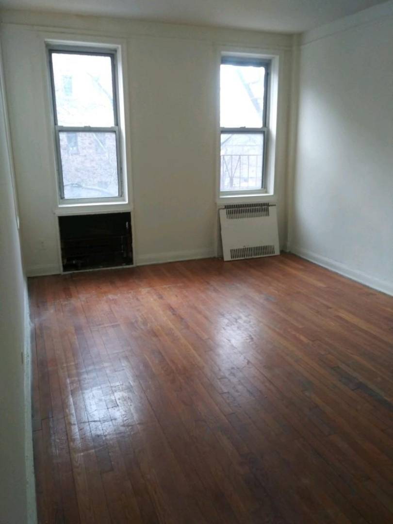 #6 photo, 92-1 Whitney ave, 皇后区 艾姆赫斯特 Elmhurst , NY 11373