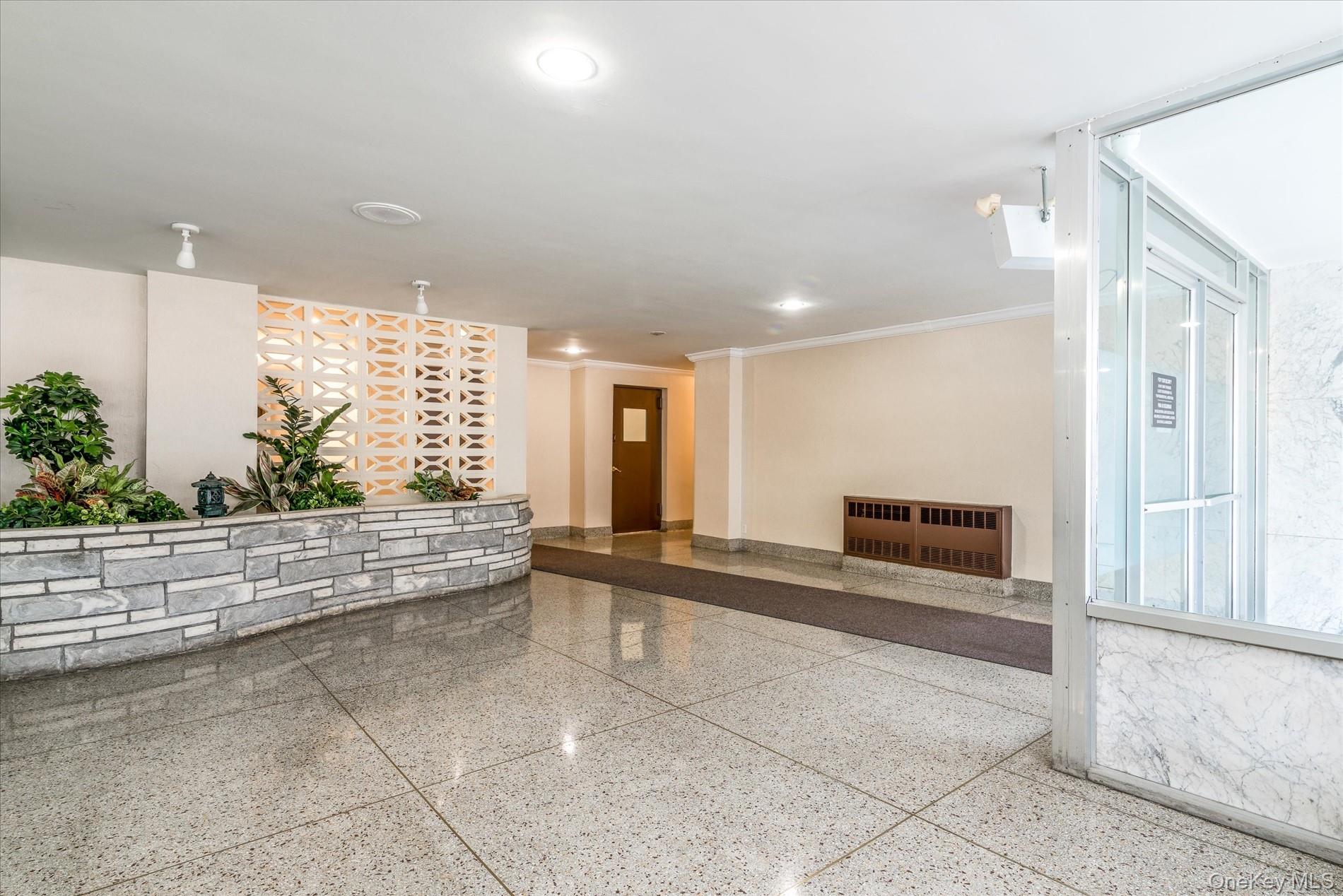 #3 photo, 39-76 57th Street, 皇后区 木边 Woodside , NY 11377