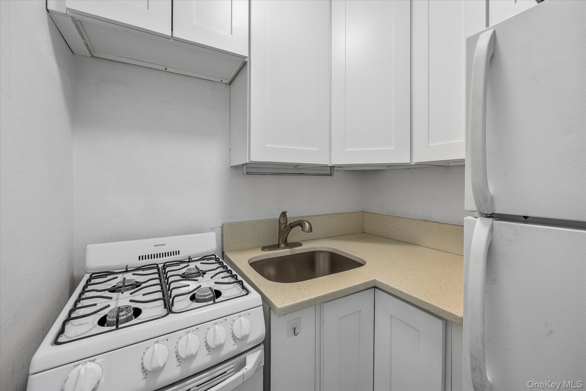 #9 photo, 39-76 57th Street, 皇后区 木边 Woodside , NY 11377