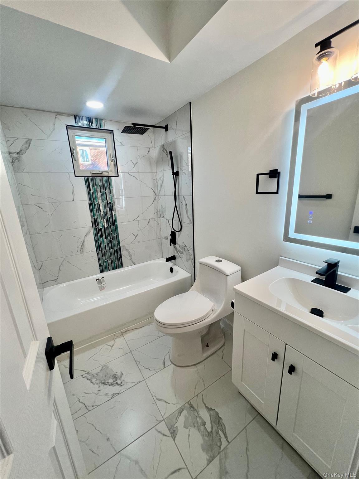 #14 photo, 2449I union Avenue, Islip , NY 11751