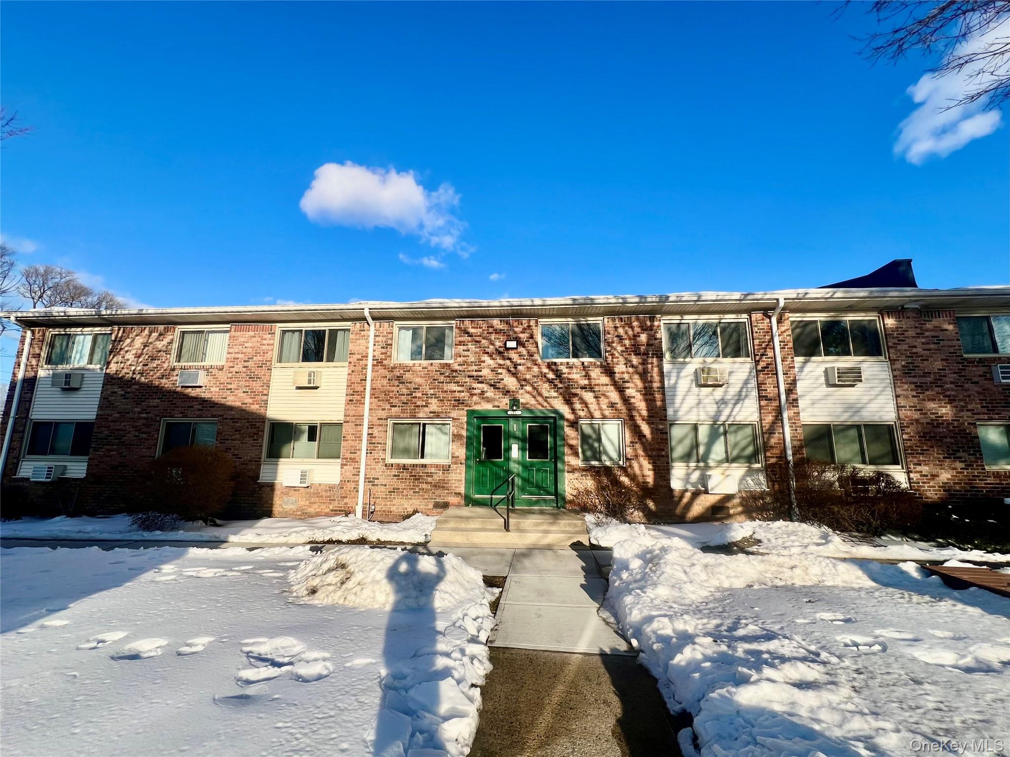 #2 photo, 2449I union Avenue, Islip , NY 11751