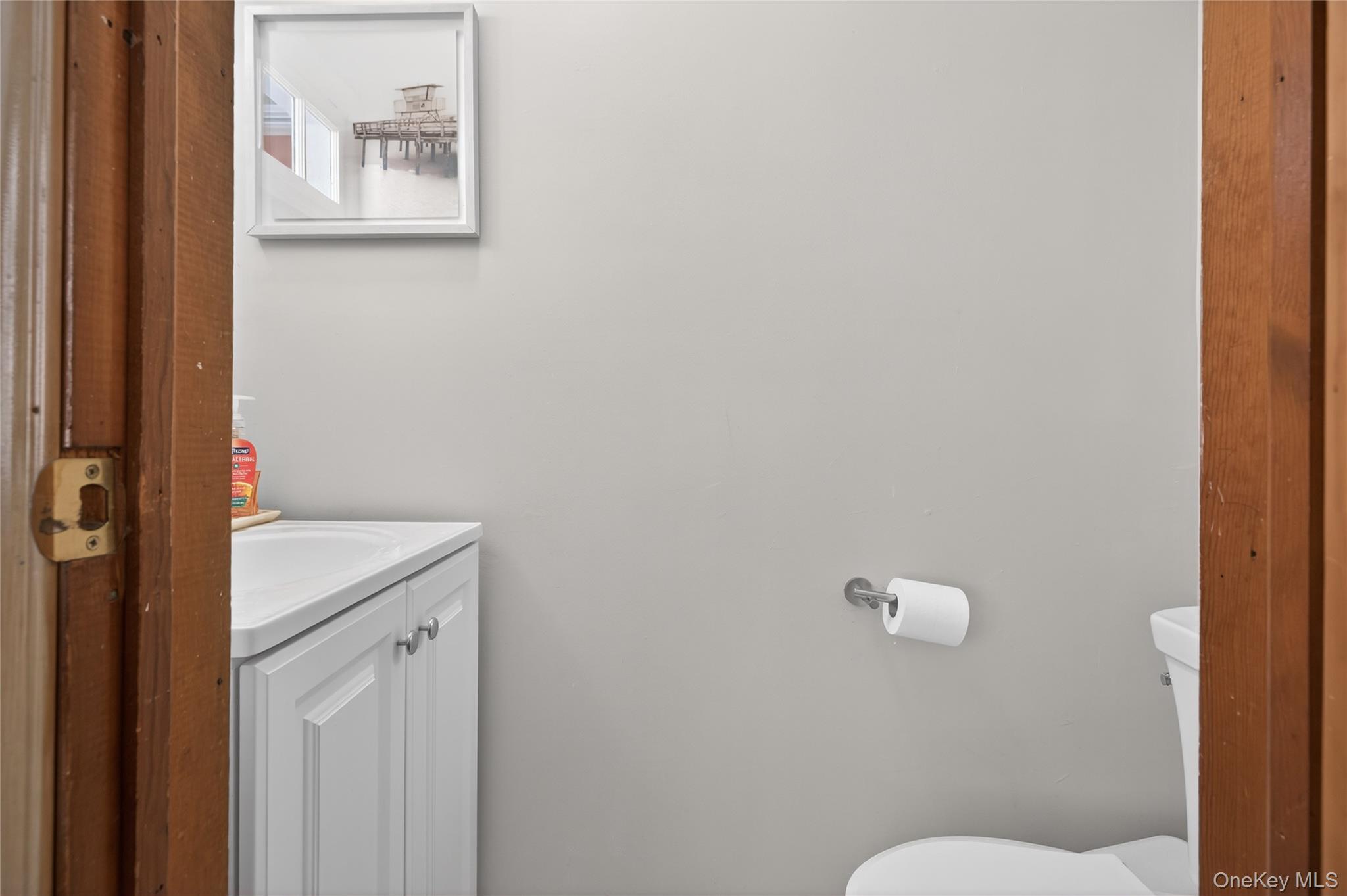 #19 photo, 29 Babylon Turnpike, Нассау ‖ Merrick , NY 11566