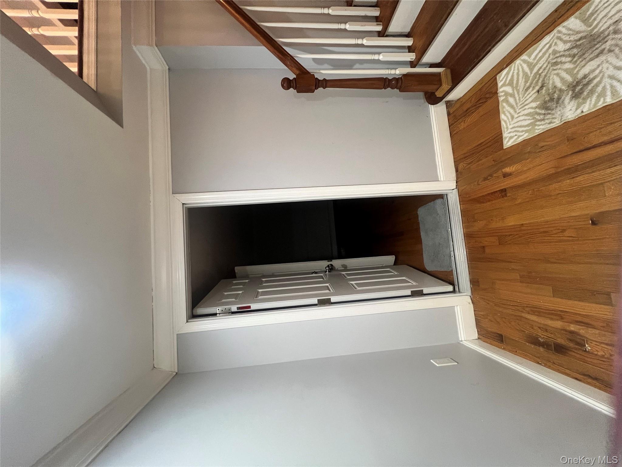 #6 photo, 35 Essex Drive, Coram , NY 11727