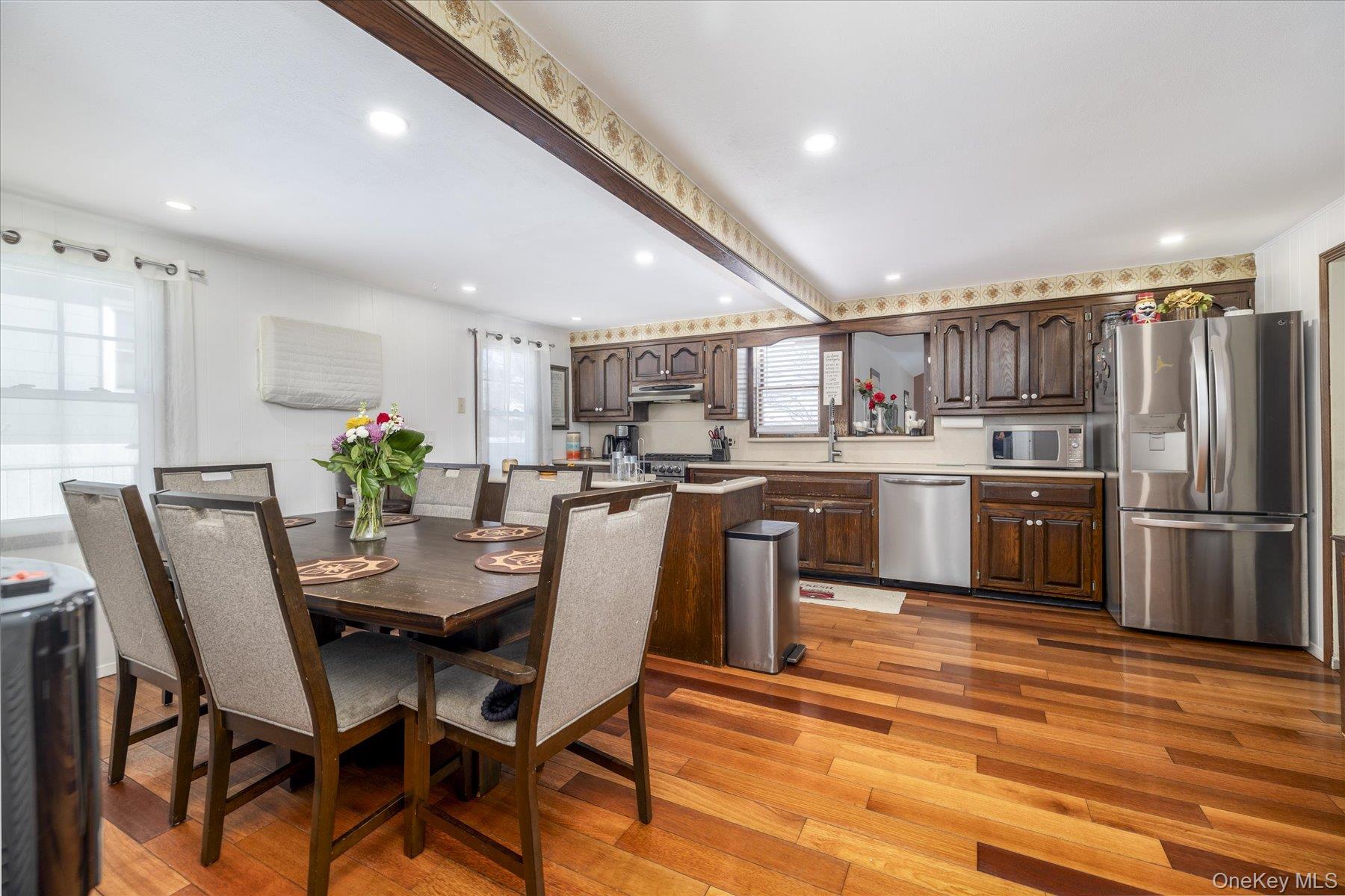 #11 photo, 982 Adams Street, Нассау ‖ Baldwin , NY 11510