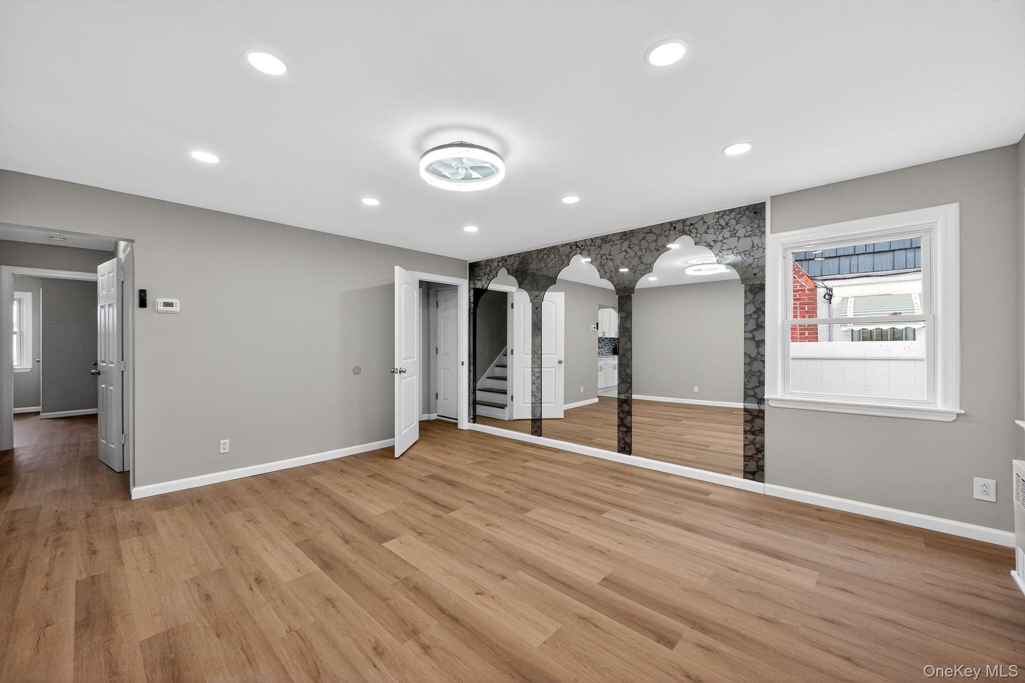 #3 photo, 10424 208th Street, Queens Village , NY 11429