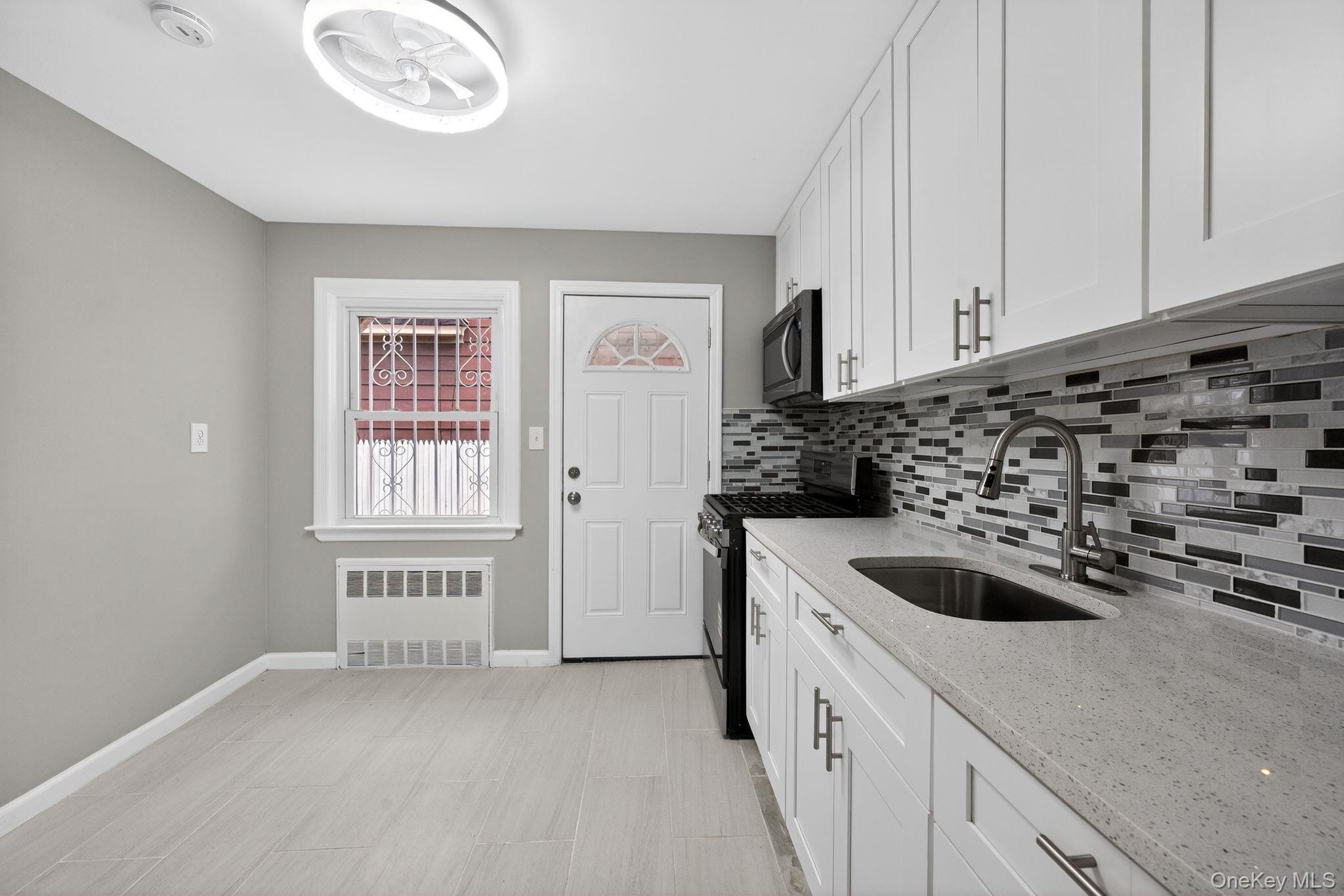 #8 photo, 10424 208th Street, Queens Village , NY 11429