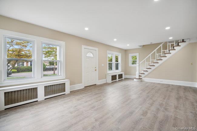 #5 photo, 1030 Glen Cove Avenue, מחוז נסאו Glen Head , NY 11545