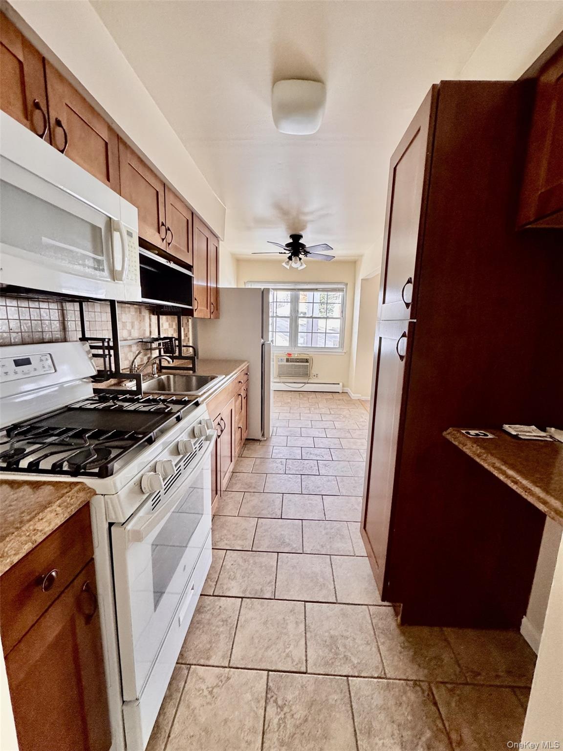 #2 photo, 7 Colonial Road, Beacon , NY 12508