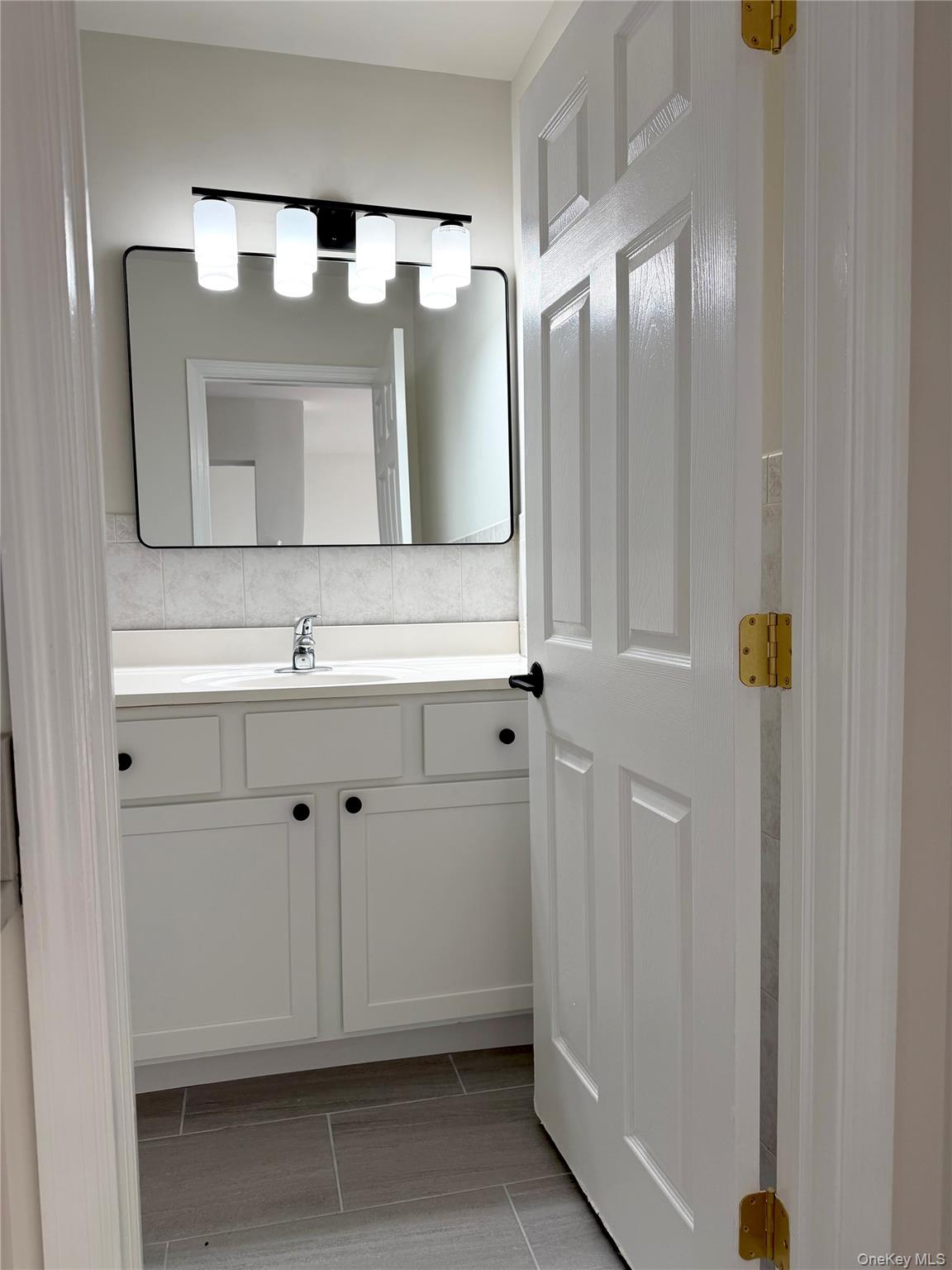 #8 photo, 315 Main Street, Poughkeepsie , NY 12601