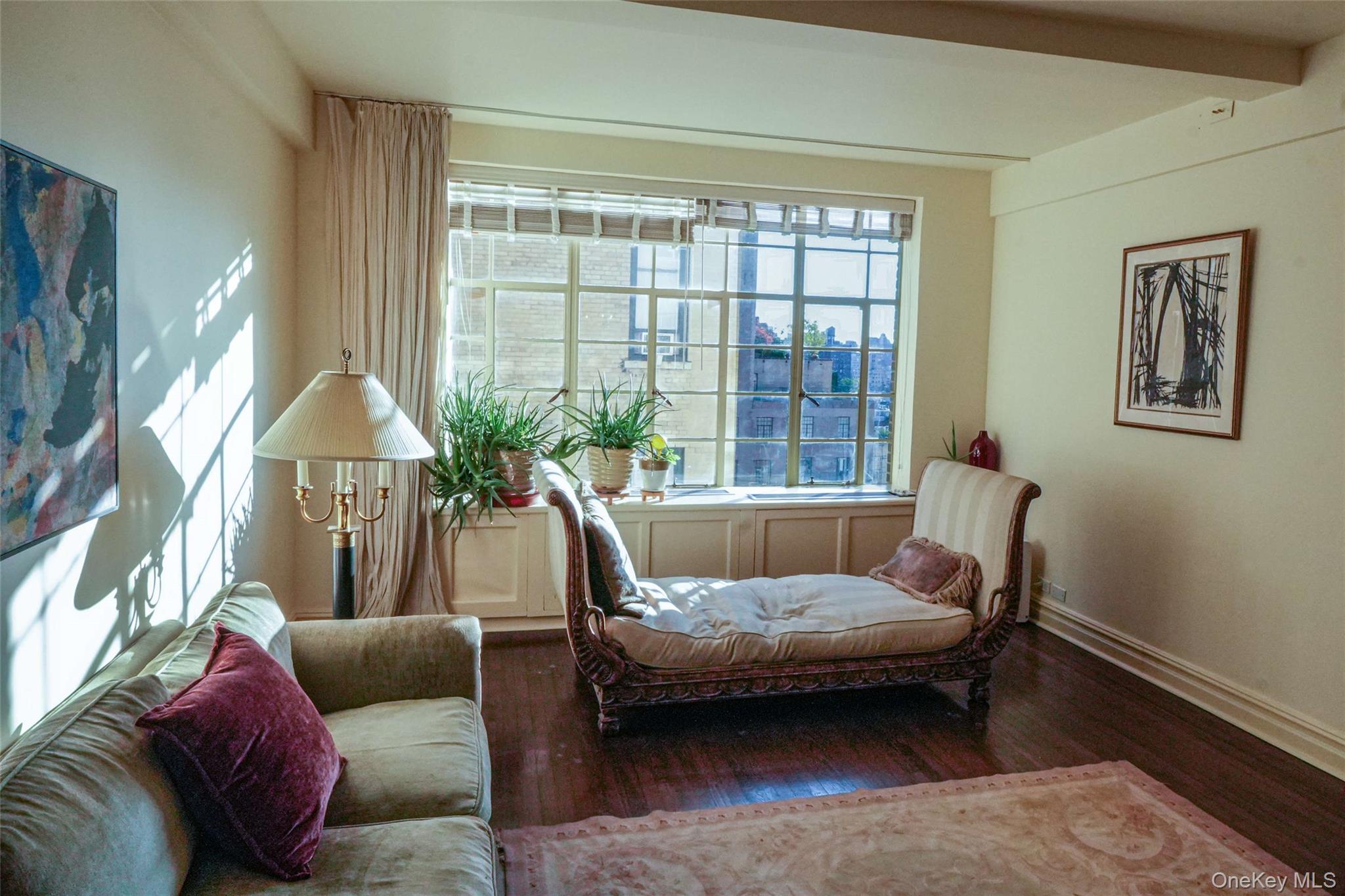 #4 photo, 320 Central Park West, New York (Manhattan) , NY 10025