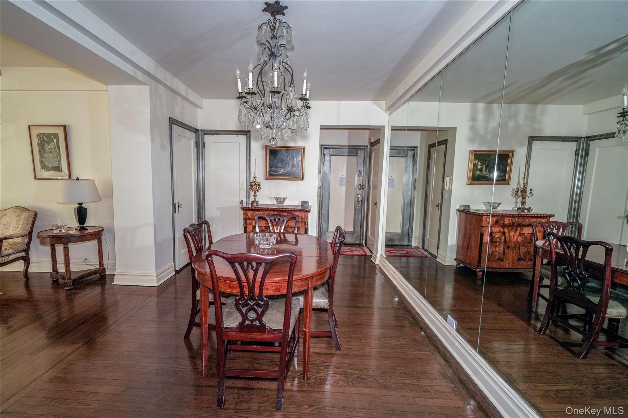 #7 photo, 320 Central Park West, New York (Manhattan) , NY 10025