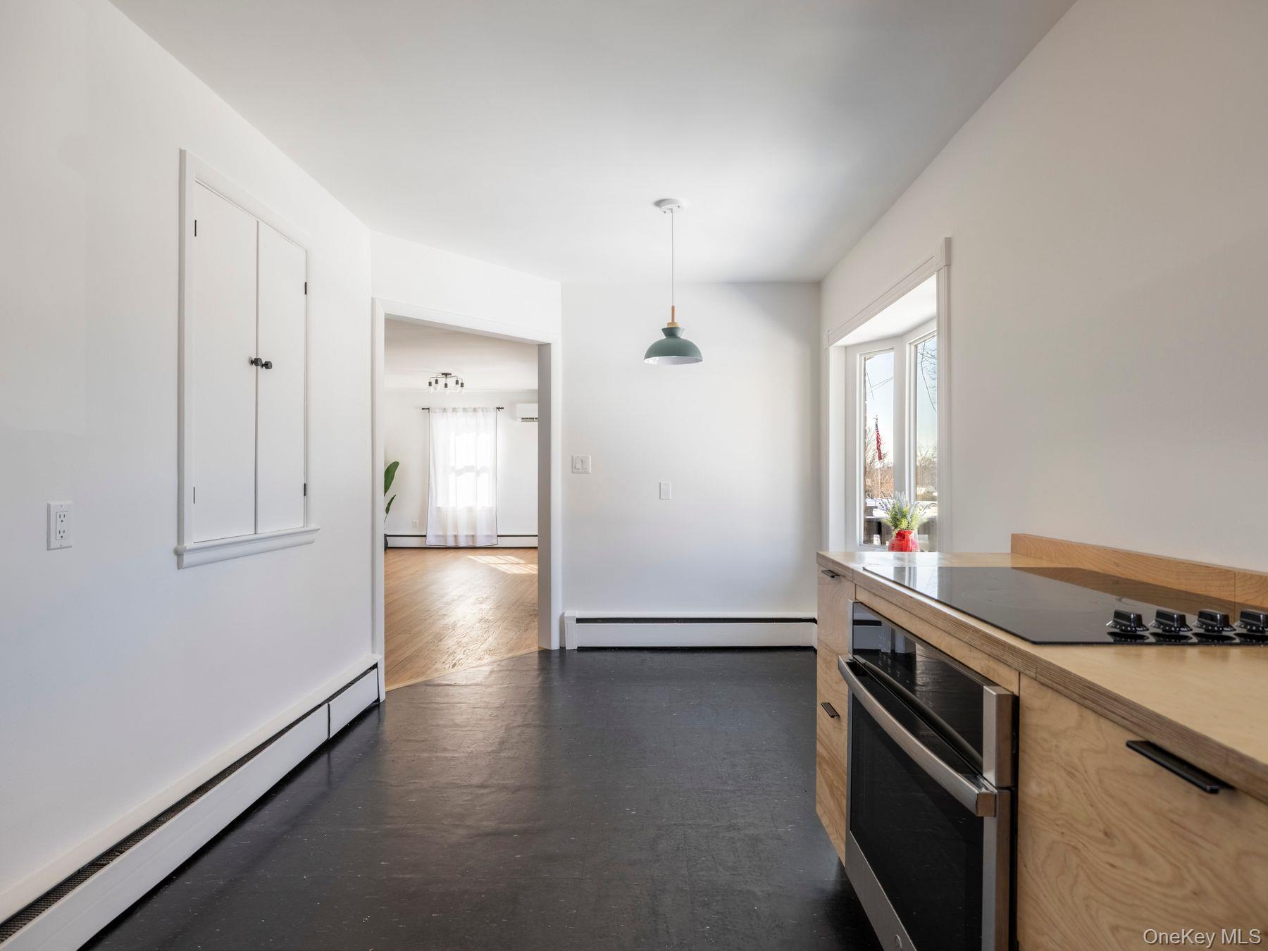 #12 photo, 2 Florence Street, Kingston , NY 12401