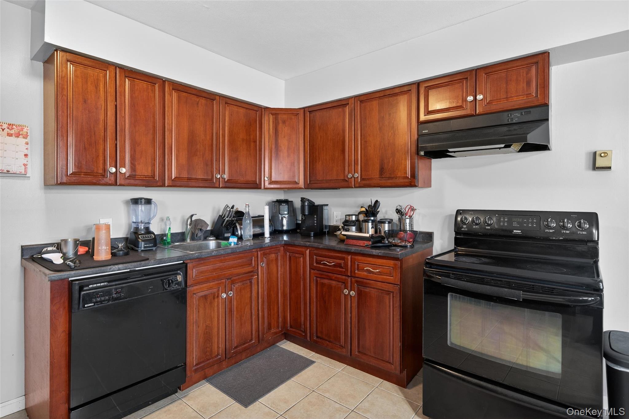 #11 photo, 10 Oakwood Terrace, New Windsor , NY 12553