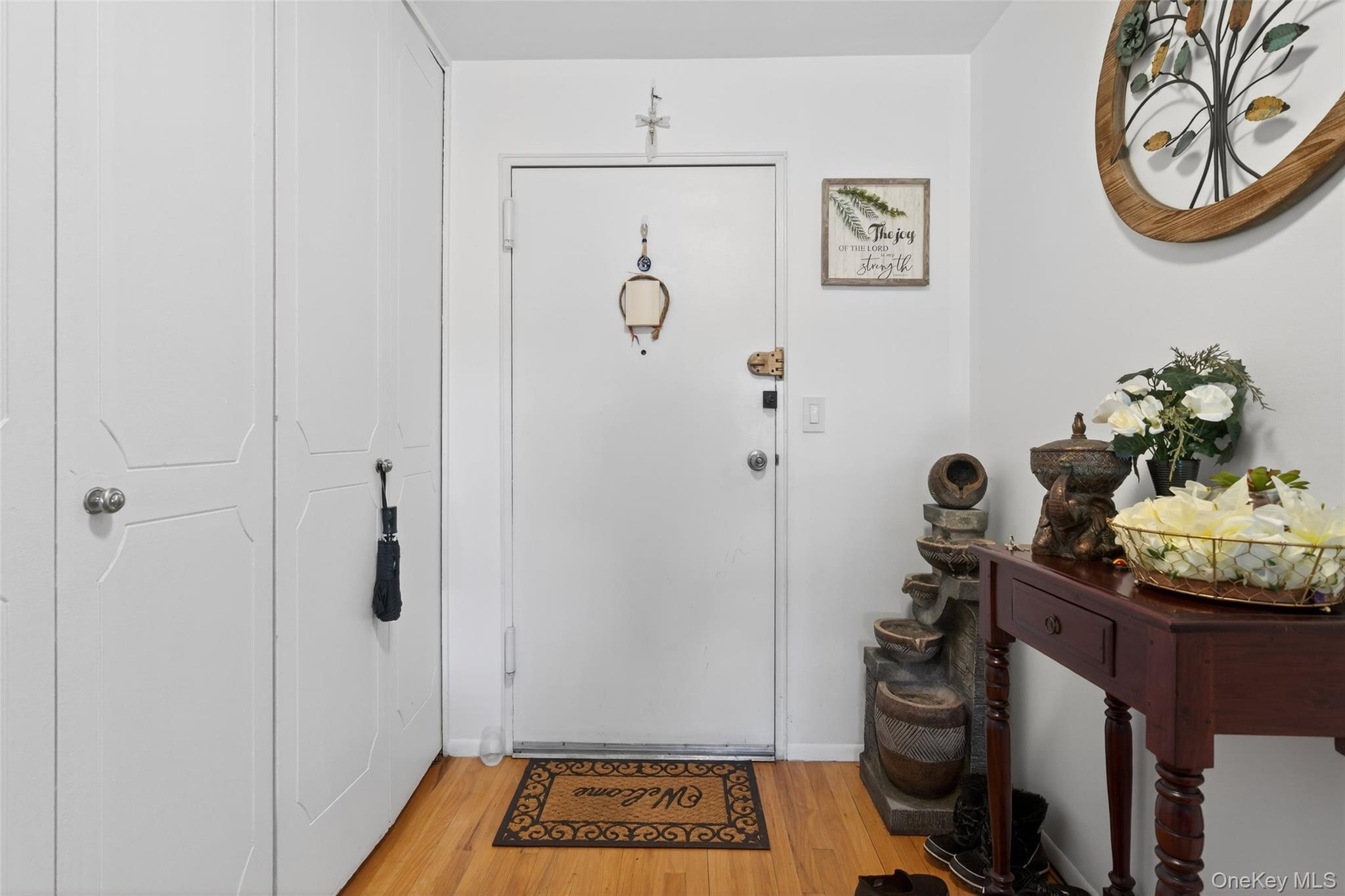 #4 photo, 10 Oakwood Terrace, New Windsor , NY 12553