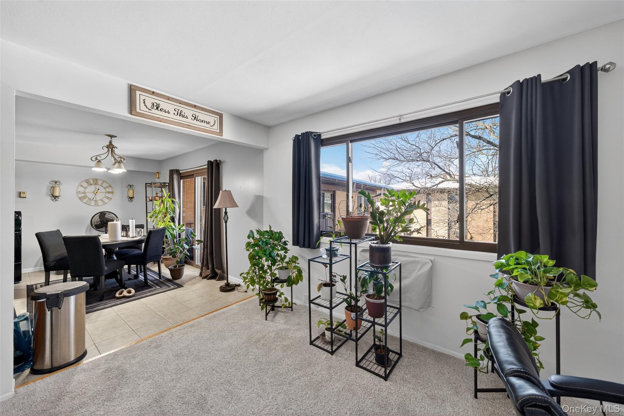 #8 photo, 10 Oakwood Terrace, New Windsor , NY 12553