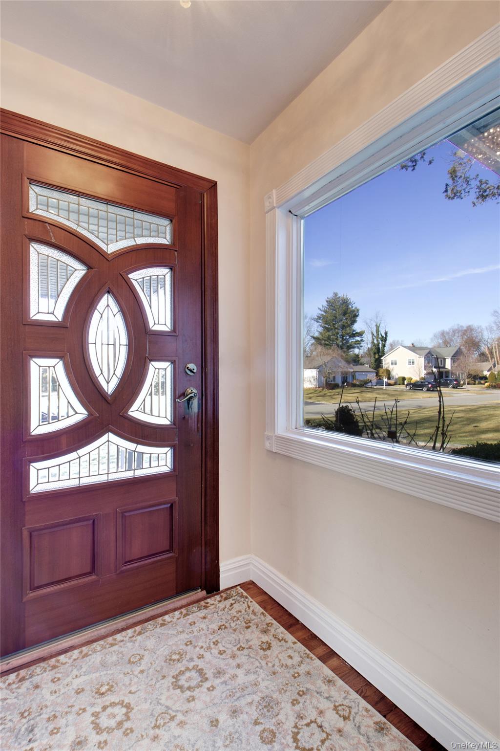 #11 photo, 26 Midland Road, East Hills , NY 11577