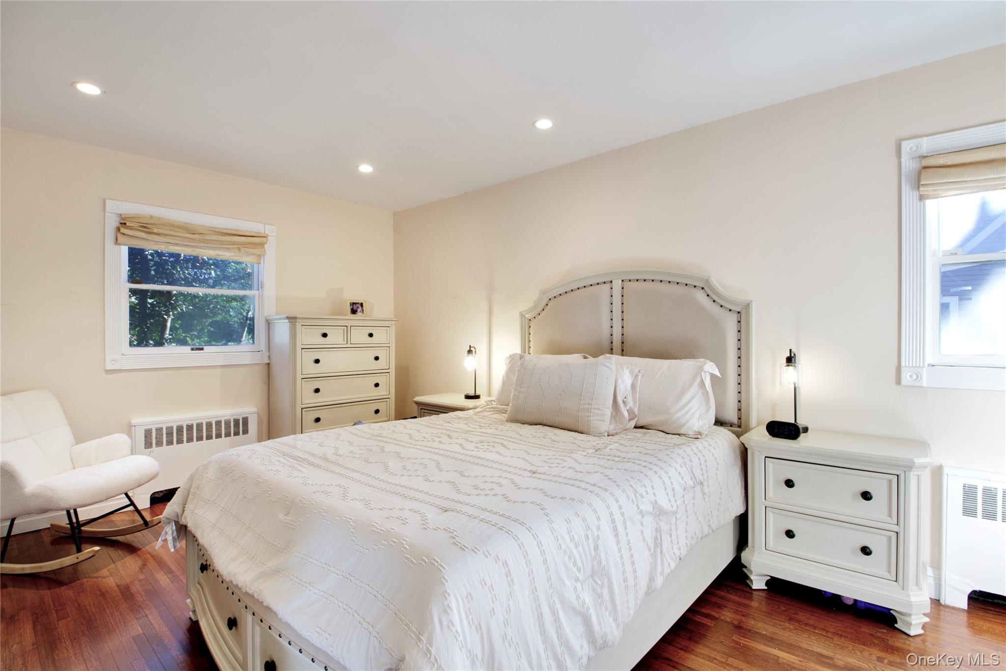 #12 photo, 26 Midland Road, East Hills , NY 11577